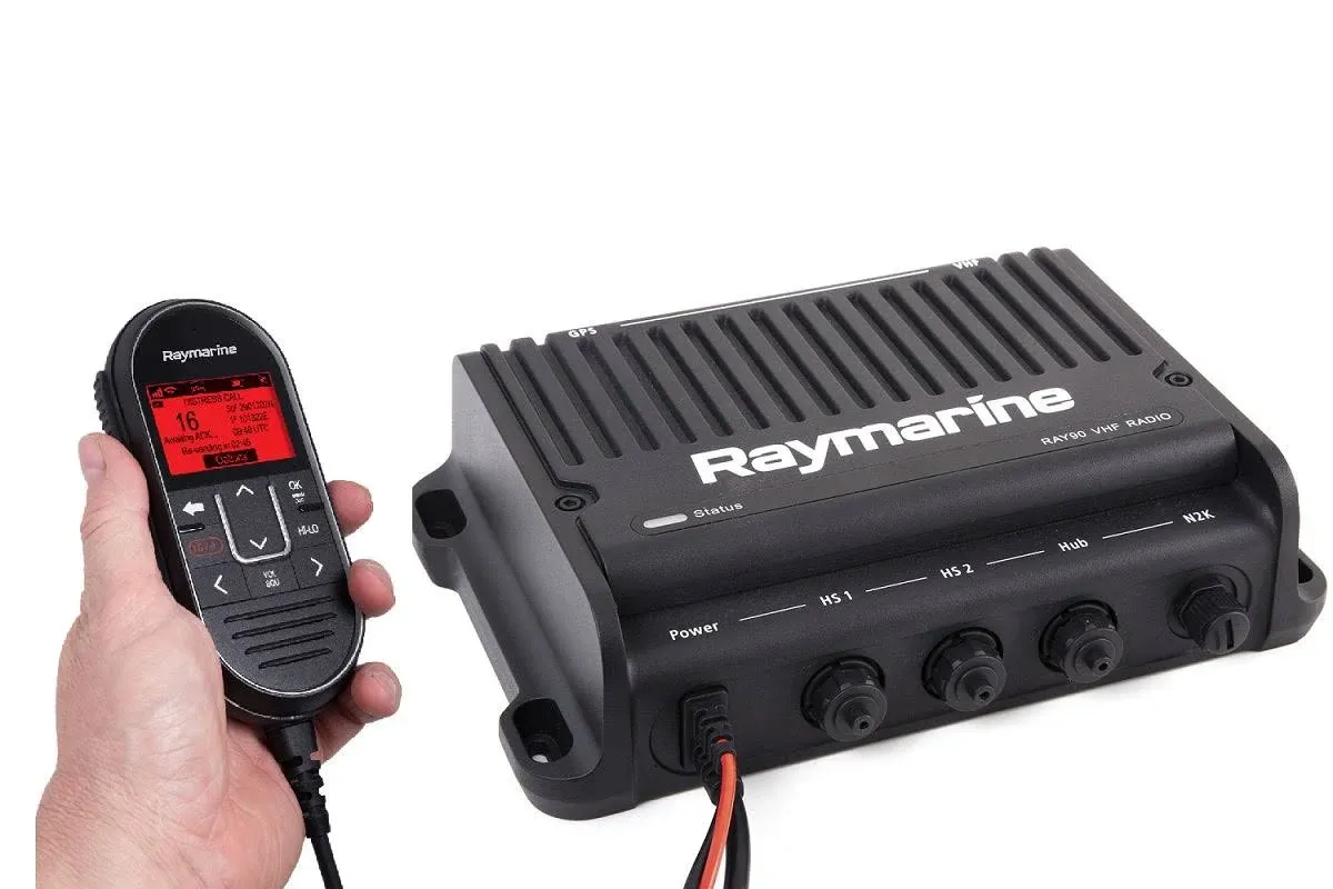 Raymarine E70492 Vhf Radio, Ray 90, Modular