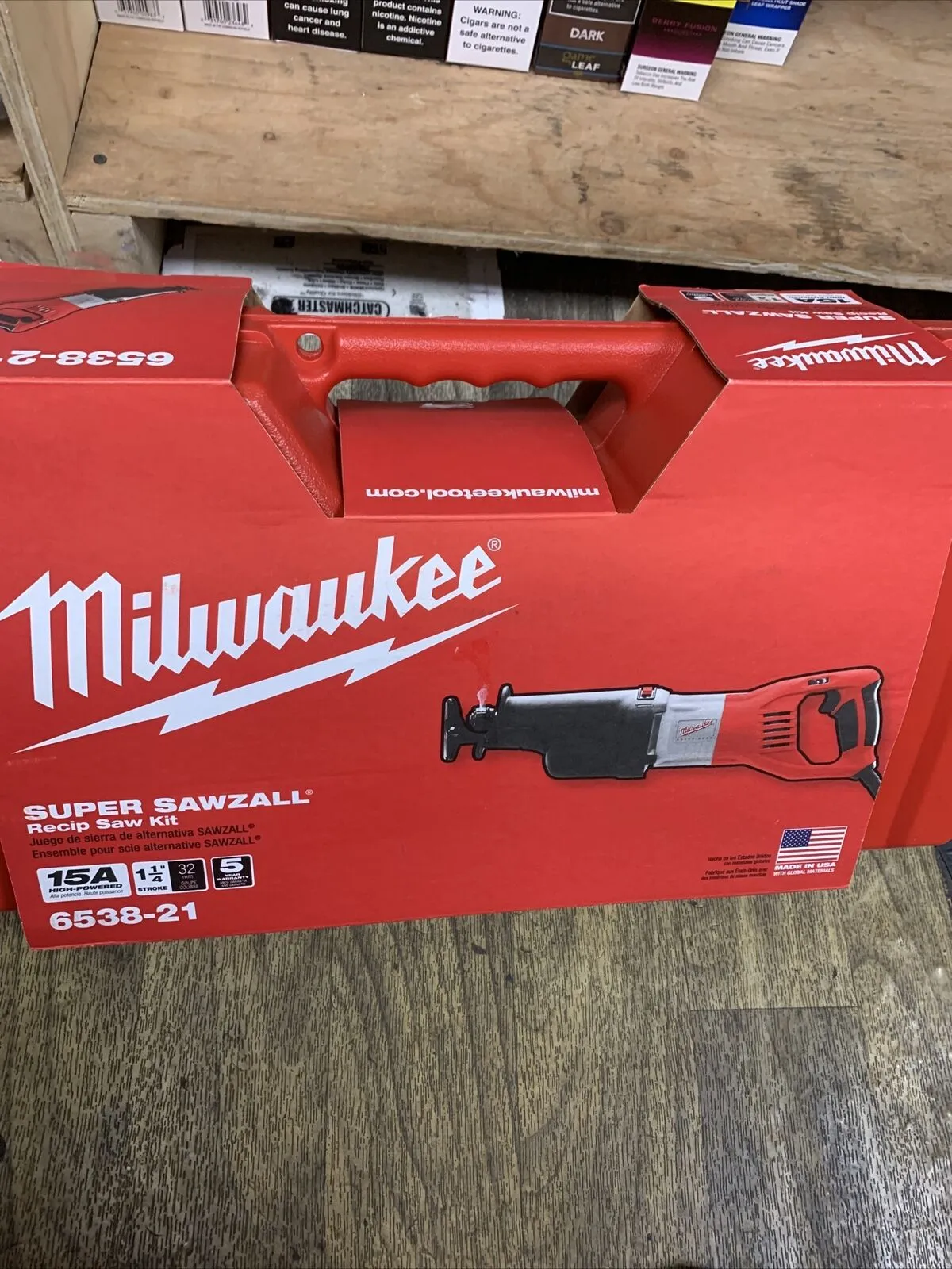 MILWAUKEE 15 Amp 1-1/4 In. Stroke Orbital SUPER SAWZALL Reciprocating Saw + CASE