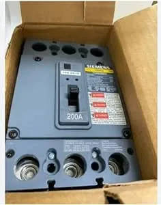 NIB - Siemens - HQR23B200 - Molded Case Circuit Breaker - 200A, 3-Phases, 240V