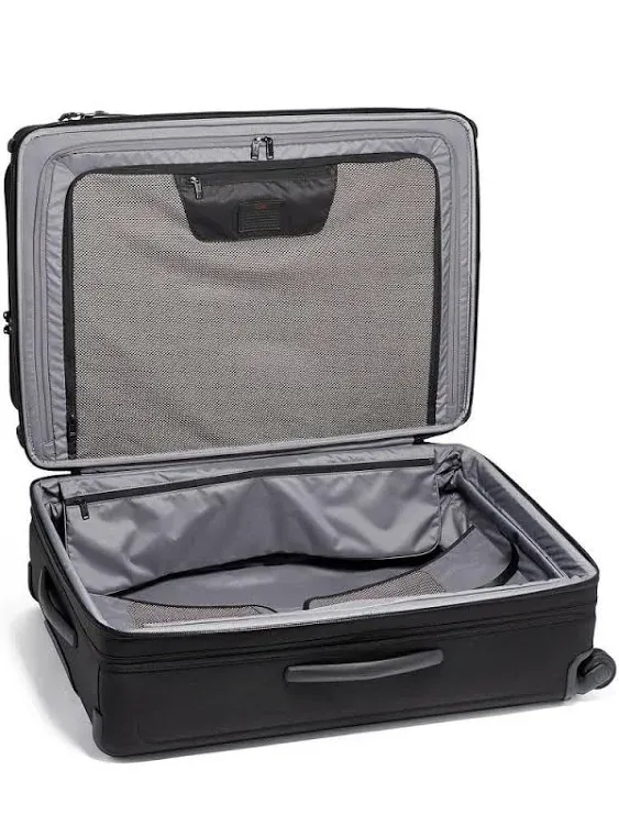 Tumi Alpha 3 Extended Trip Expandable 4 Wheeled Packing Case