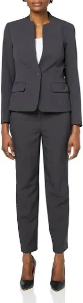 Le Suit Women's Jacket/Pant Suit