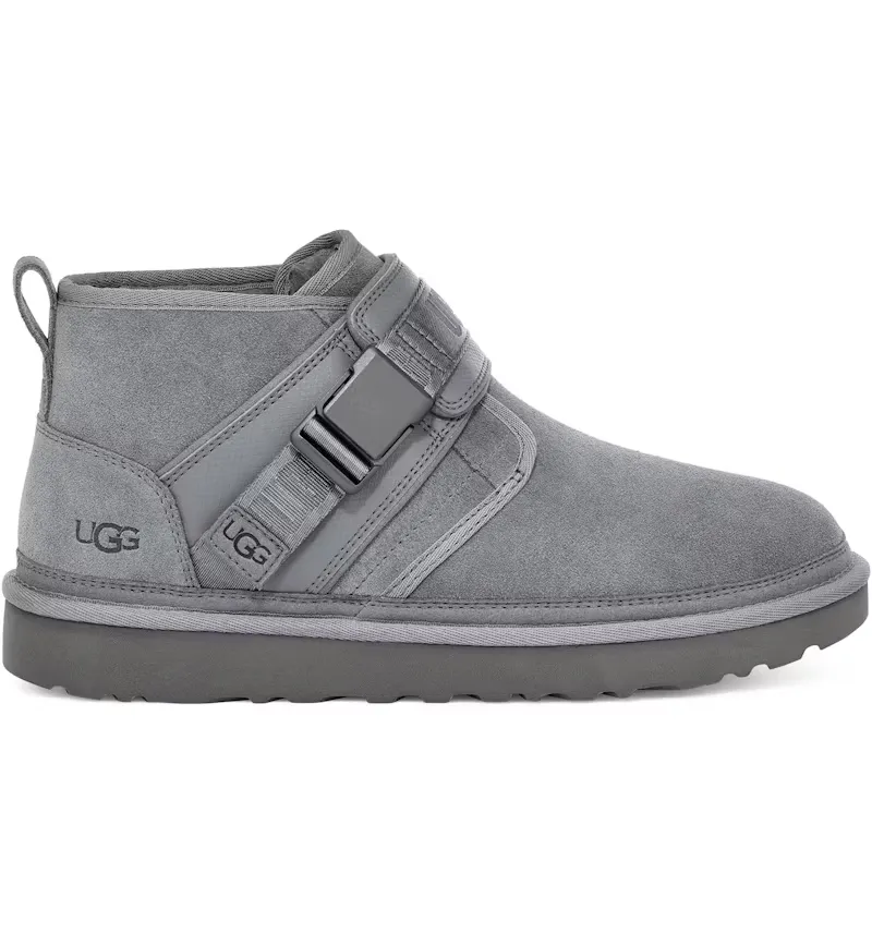 UGG Men's Neumel Snapback Boots