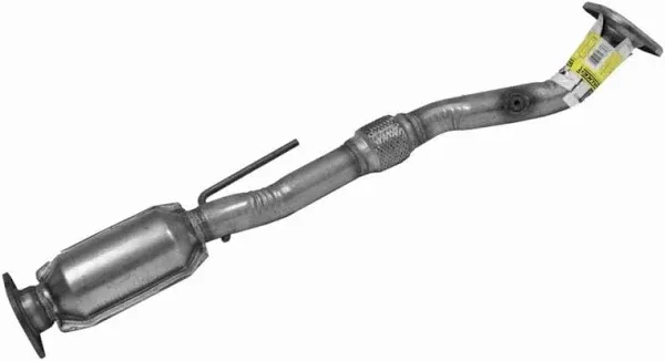 2002 Nissan Altima Rear Ultra Series Direct Fit Catalytic Converter, Federal EPA Standard, 46-State Legal (Cannot ship to or be installed in vehicles originally purchased in CA, CO, NY or ME) 54360 by Walker®