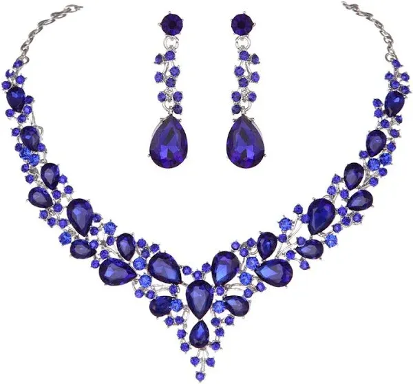 Austrian Crystal Necklace and Earrings Jewelry Set