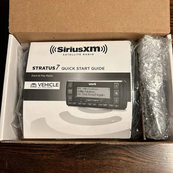 SiriusXM Stratus 7 Satellite Radio