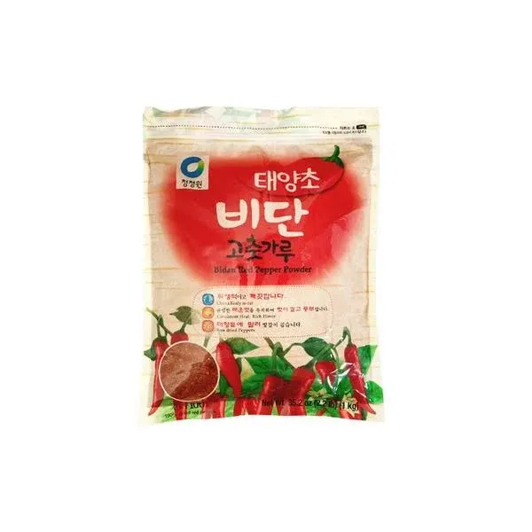 Chung Jung One O’Food Gochugaru 1.1lb, Premium Korean Bidan Red Chili Pepper Powder Gochugaru, Fine, 1.1 Pound, Pack of 1