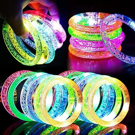 kids adults TURNMEON 30 Pack Halloween LED Bracelets Light Up Toys Halloween Birthday Party Favors,6 color glow sticks Bracelets glow in the dark Party Supplies