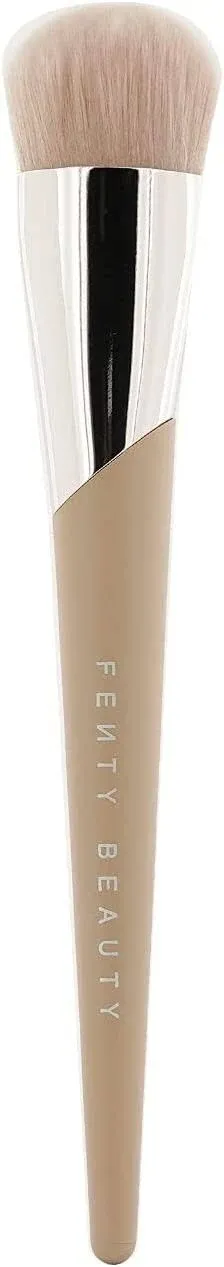 Full-Bodied Foundation Brush 110