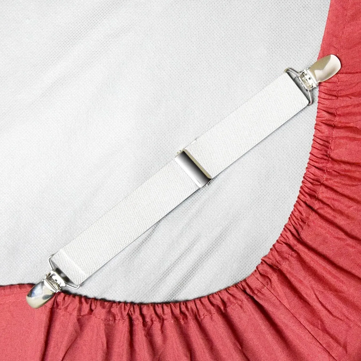 Hold’Em Bed Sheet Fastener Suspenders - Heavy Duty USA Made, Adjustable,Straight or Crisscross Keep Sheet SNUG Without Slipping Sheet Strap Holder Clips-4 pc. Straight White