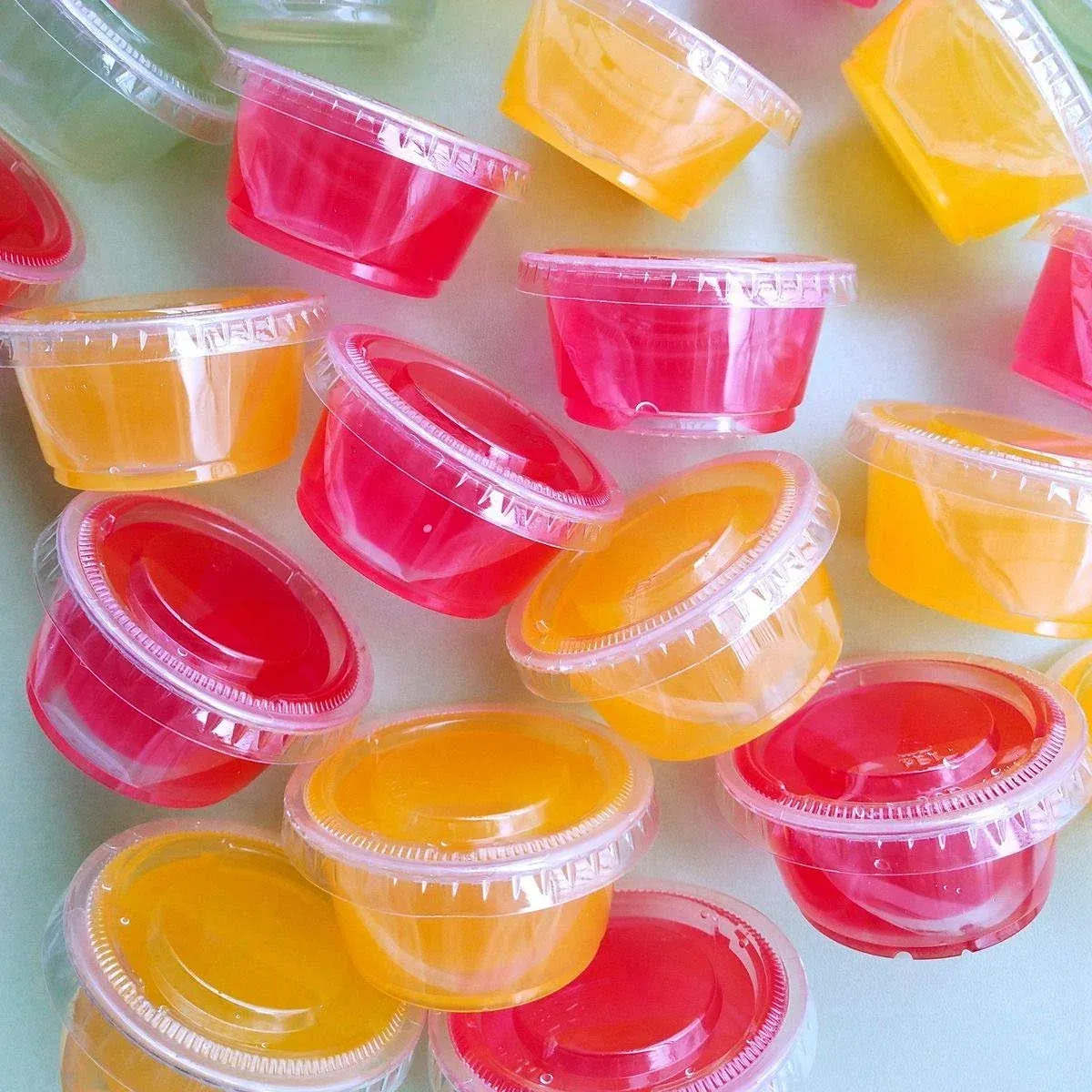 TashiBox 3.25 oz disposable portion cups with lids, set of 100 - jello shot cups