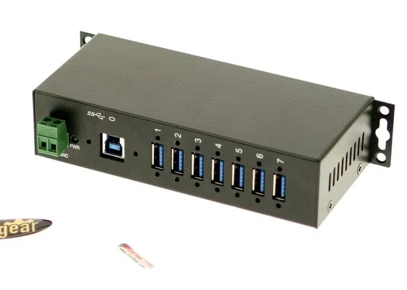 Coolgear 7 Port USB 3.2 Gen 1 Hub w/ Surge Protection & Screw-Locking Ports