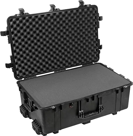 Peli 1650 Case with Foam - Black