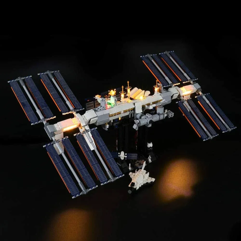 BRIKSMAX LED Lighting Kit for International Space Station