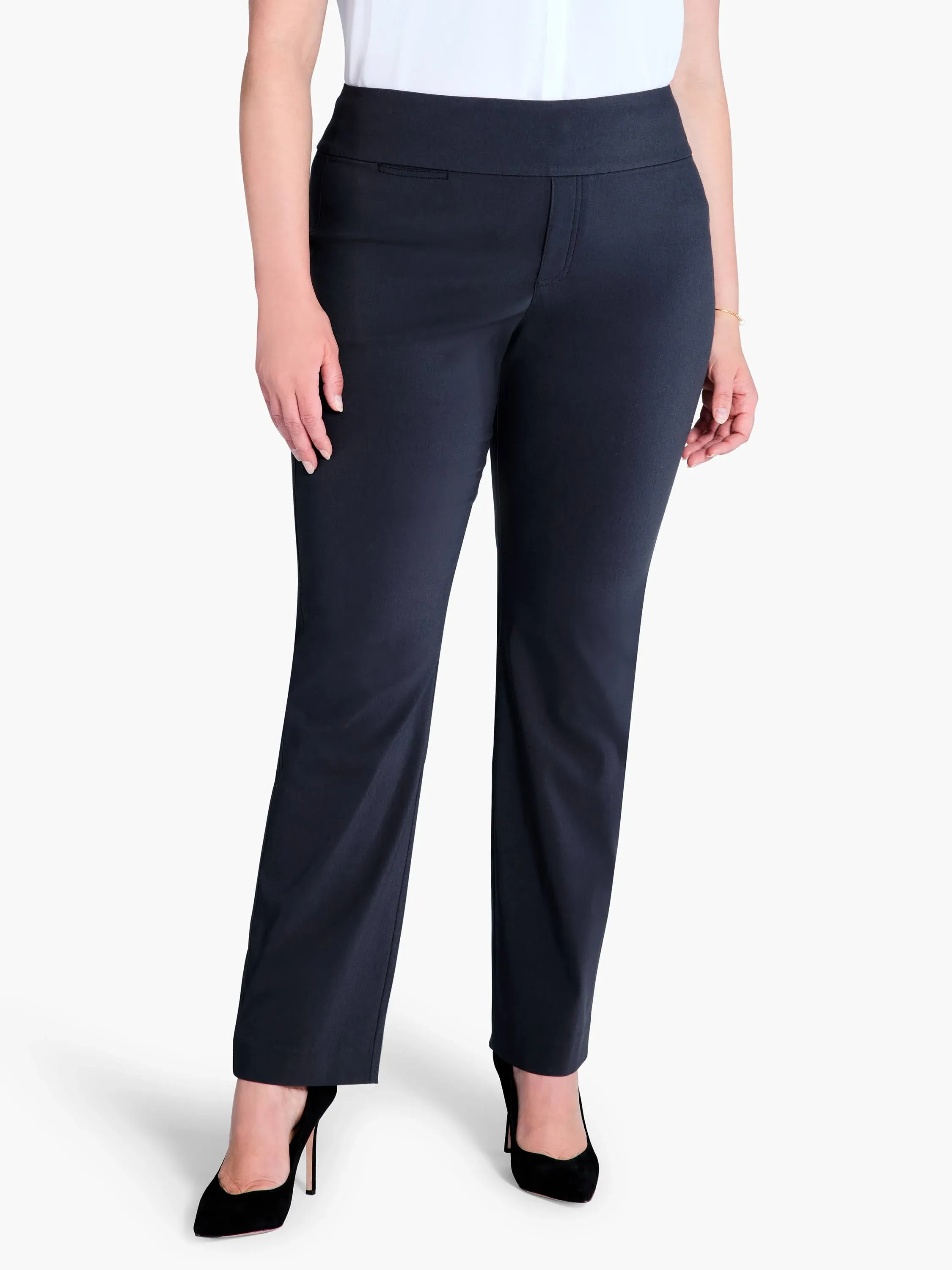 NIC+ZOE Wonderstretch Pocket Straight Leg Pants in Charcoal