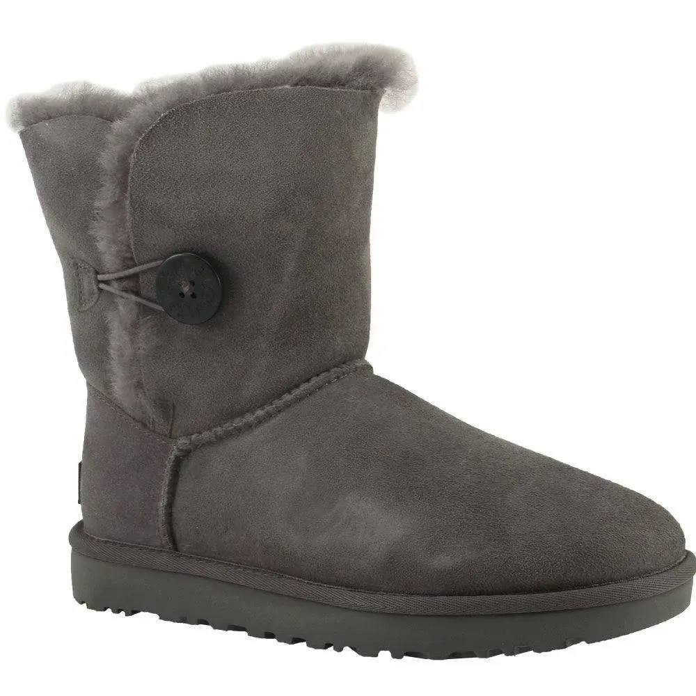 UGG Women's Bailey Button II Boots, Grey, 6