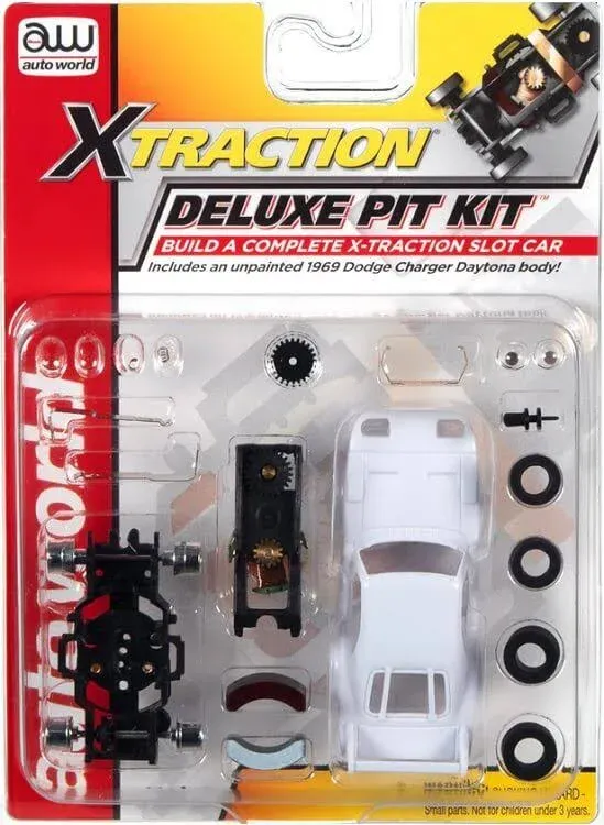 Auto World TRX110 X-Traction Deluxe Pit Kit With 1969 Dodge Charger Da