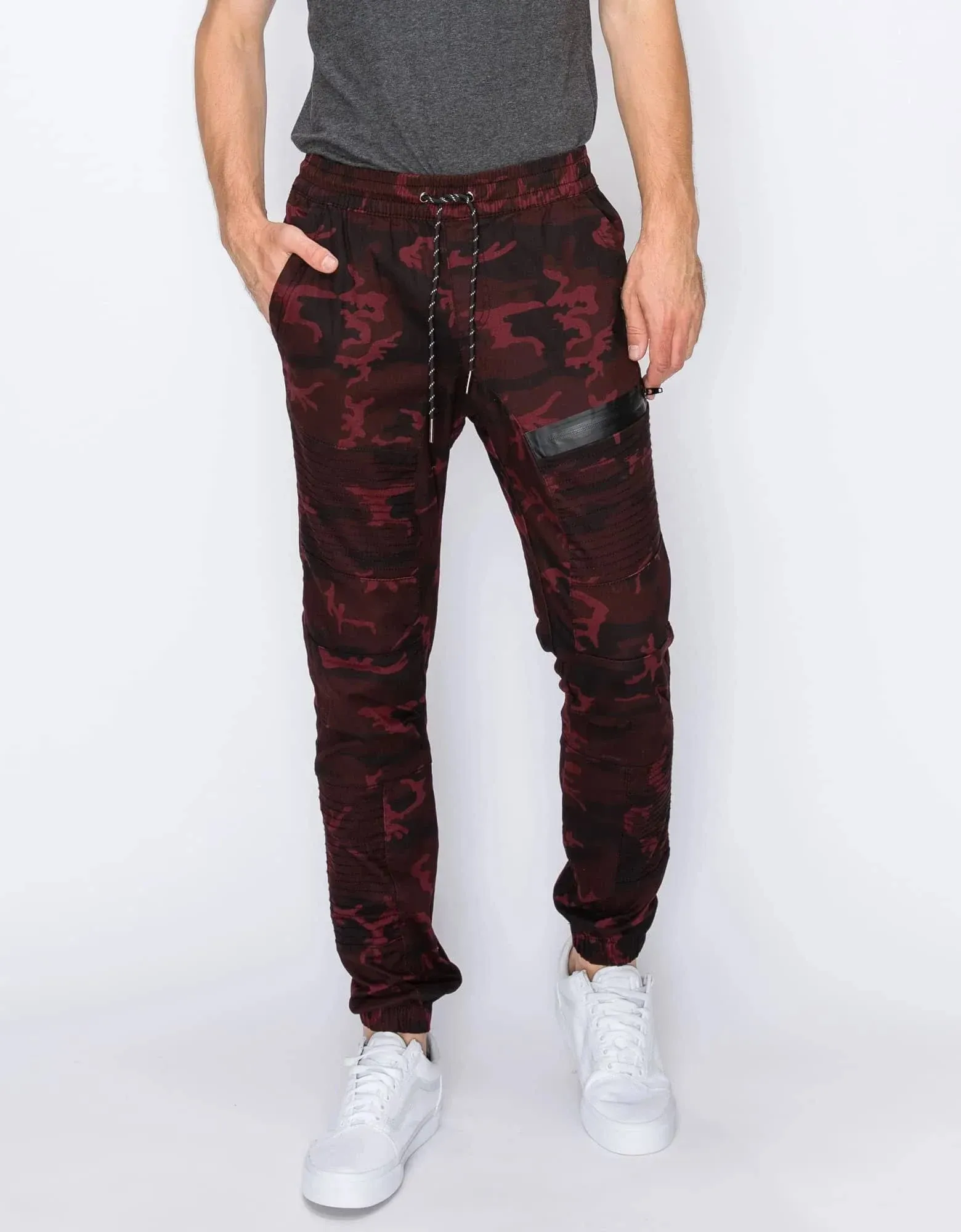 Ring of Fire Men's Leftout Moto Joggers Oxblood Camo / L