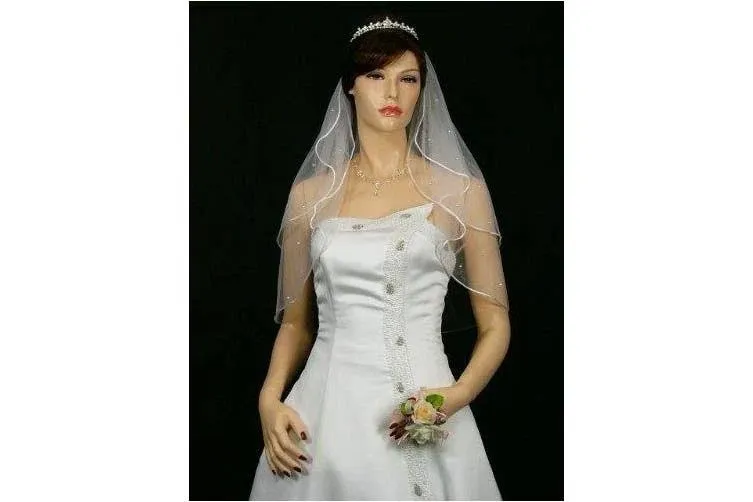 2T White Bridal Shoulder Short Scattered 30 Rhinestone Rattail Edge Wedding Veil