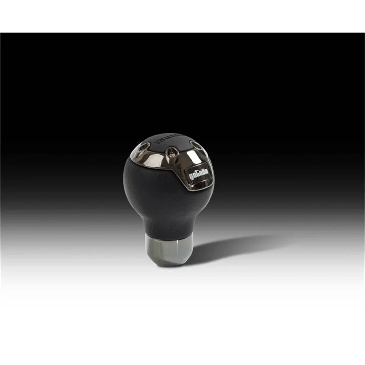 MOMO Gotham Shift Knob