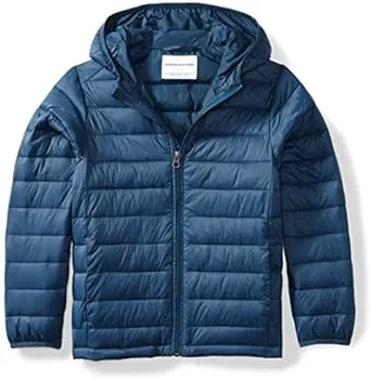 Amazon Essentials Boys and Toddlers' Lightweight Water-Resistant Packable Hooded Puffer Coat